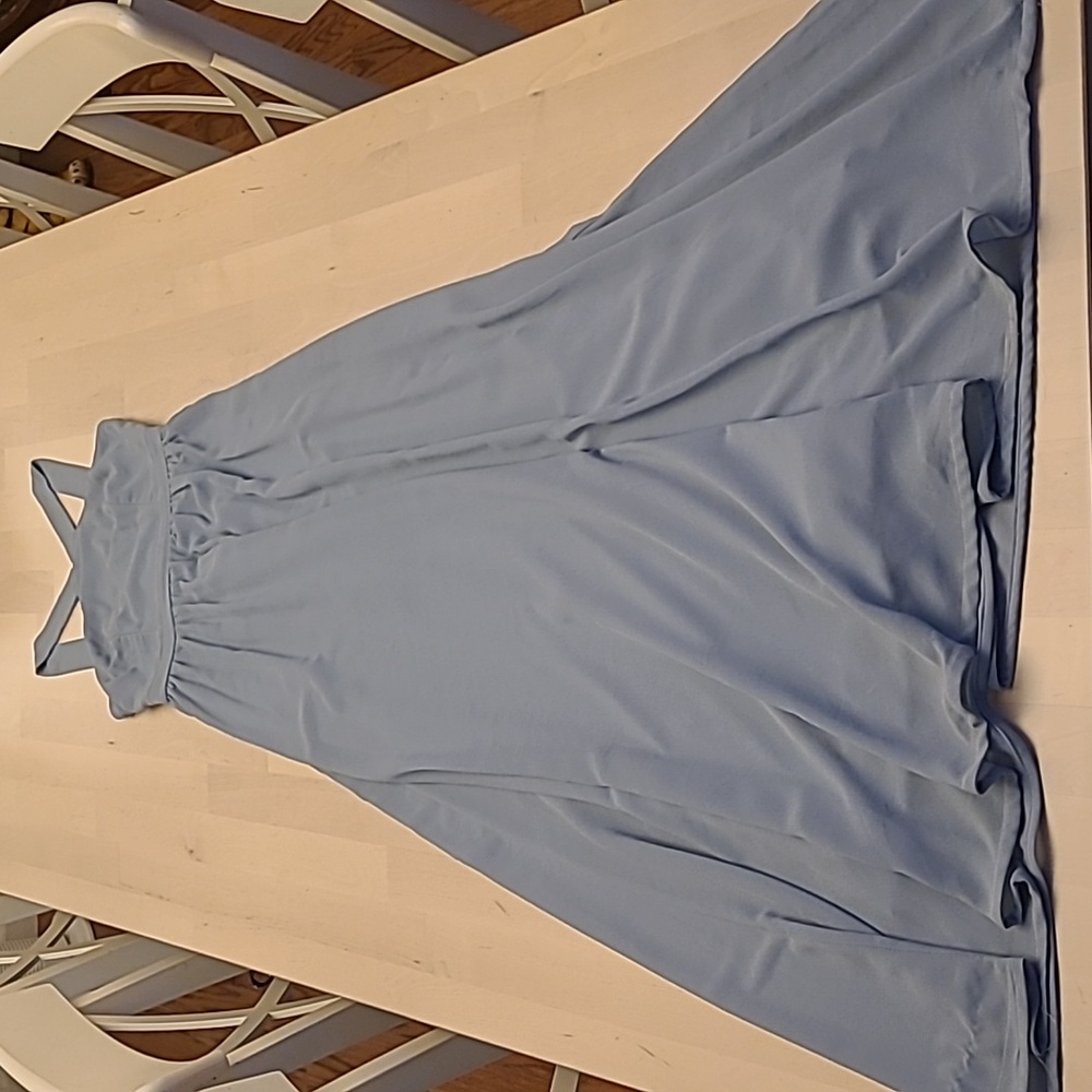 EUC Lulus Air of Romance Light Blue Sleeveless Maxi Dress